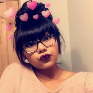 Meet your Posher, Acadia